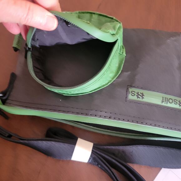 Solif Eco friendly Crossbody bag Camera Bag Dark gray /black /Forest Green New - Picture 7 of 7